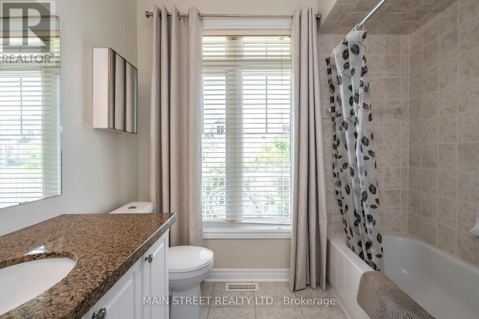 40 RIVERWALK PL