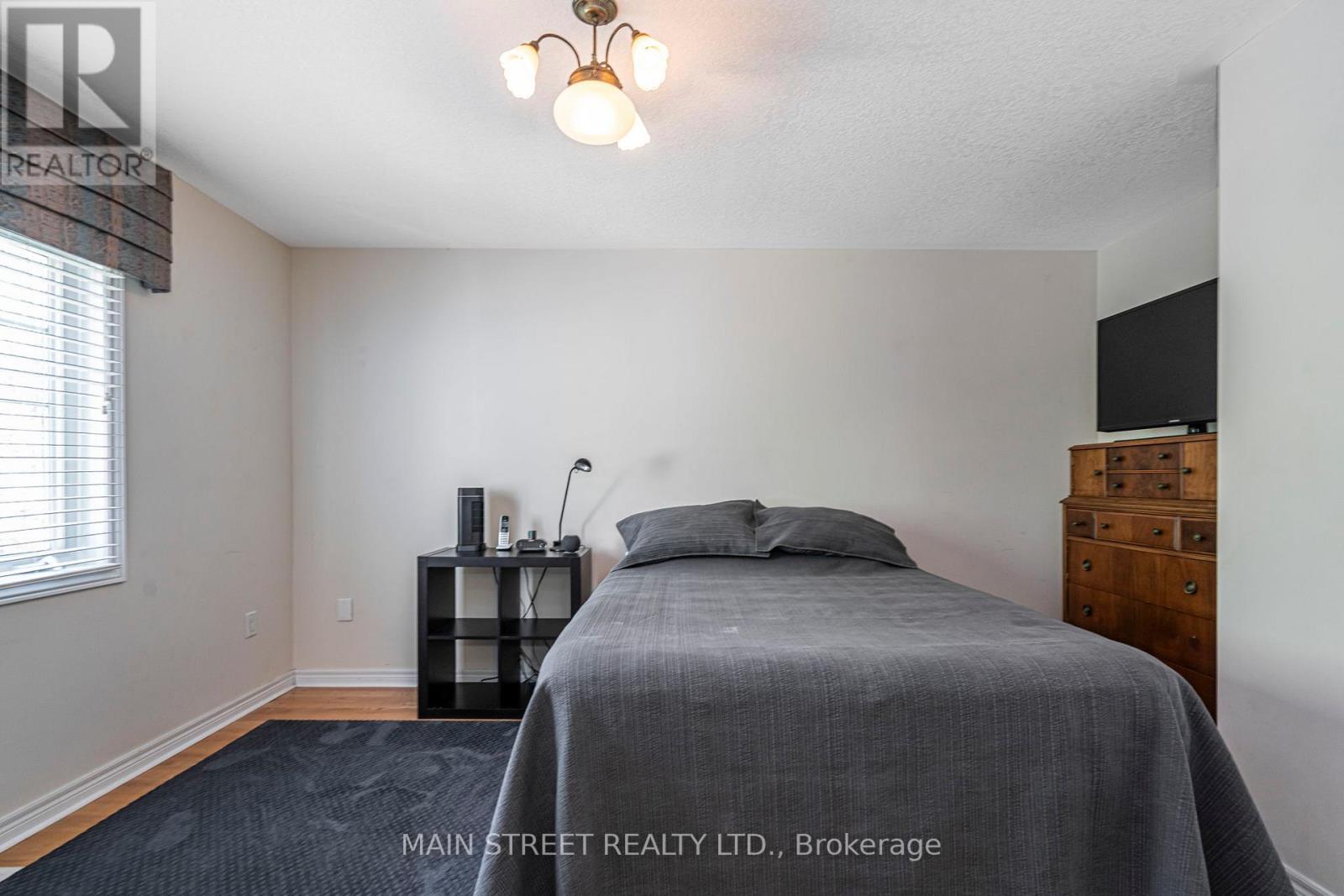 40 RIVERWALK PL