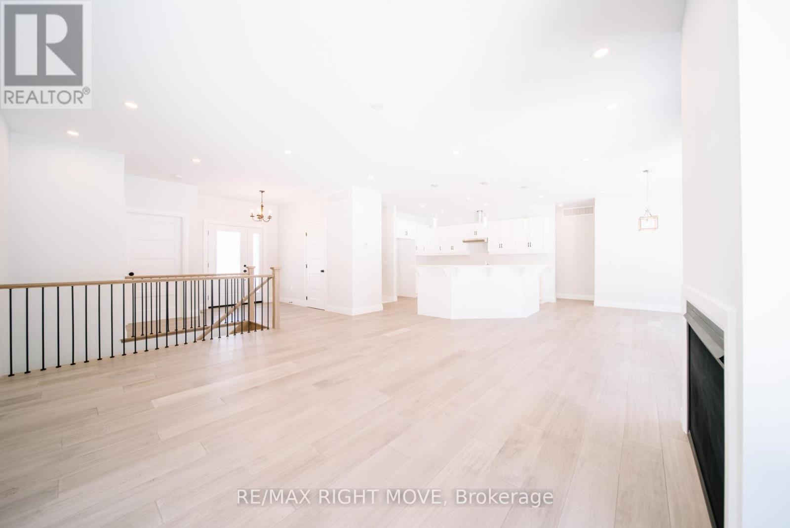 24 BELLEHUMEUR RD