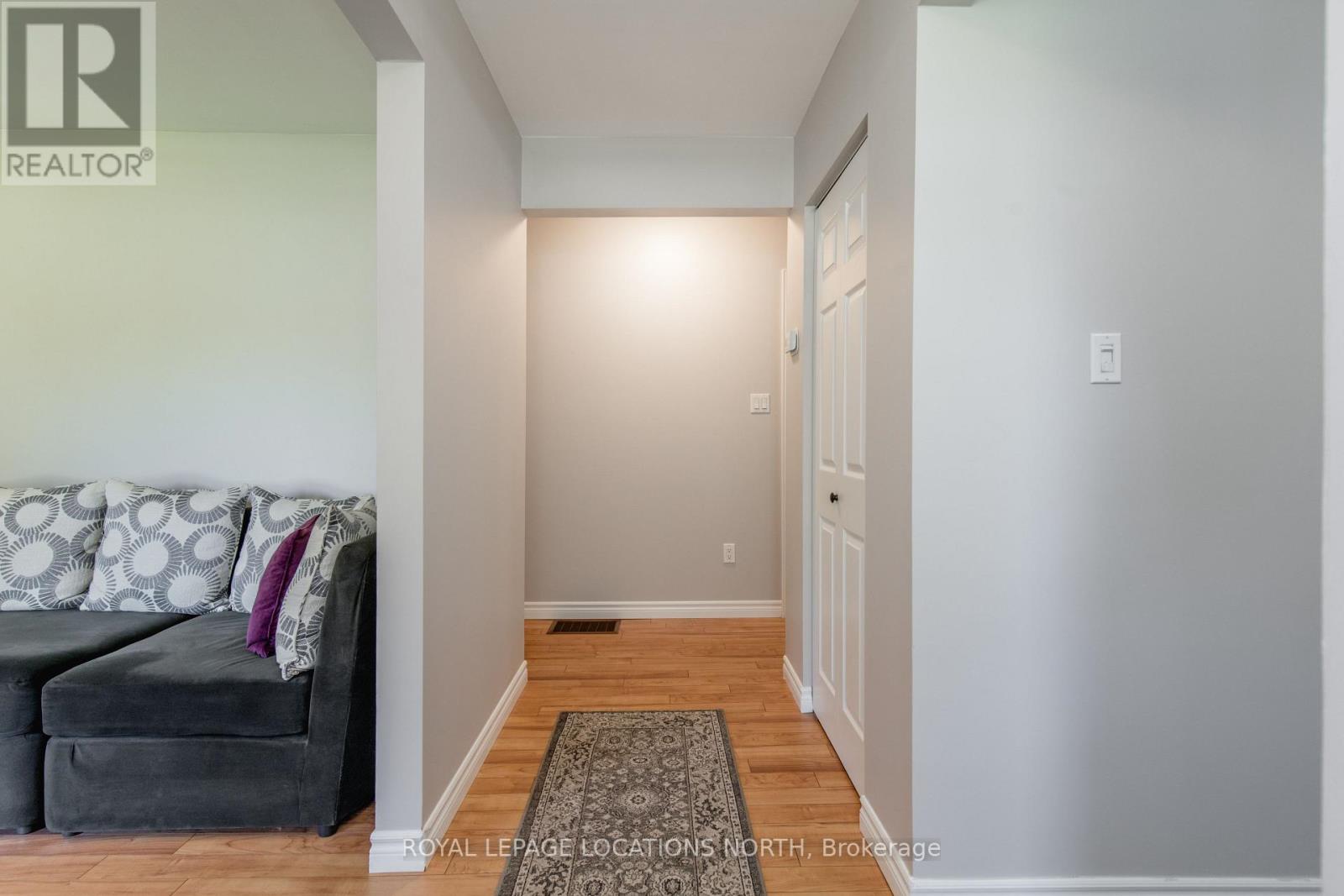 20 75TH ST S