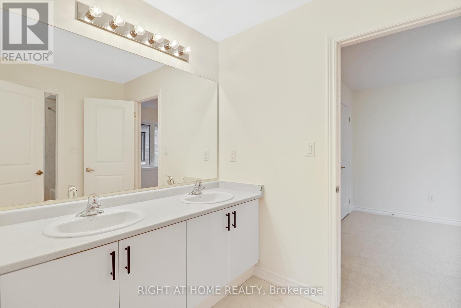 37 DEL RAY CRES