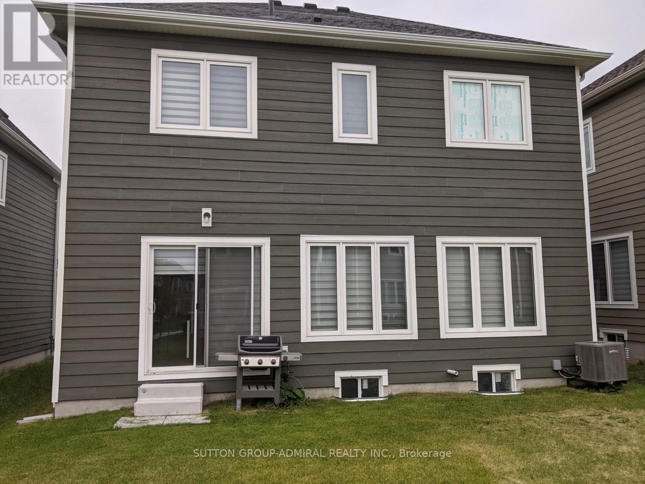 23 HILLS THISTLE DR
