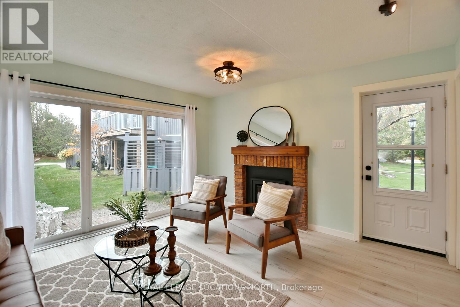 #78 -21 DAWSON DR, #78