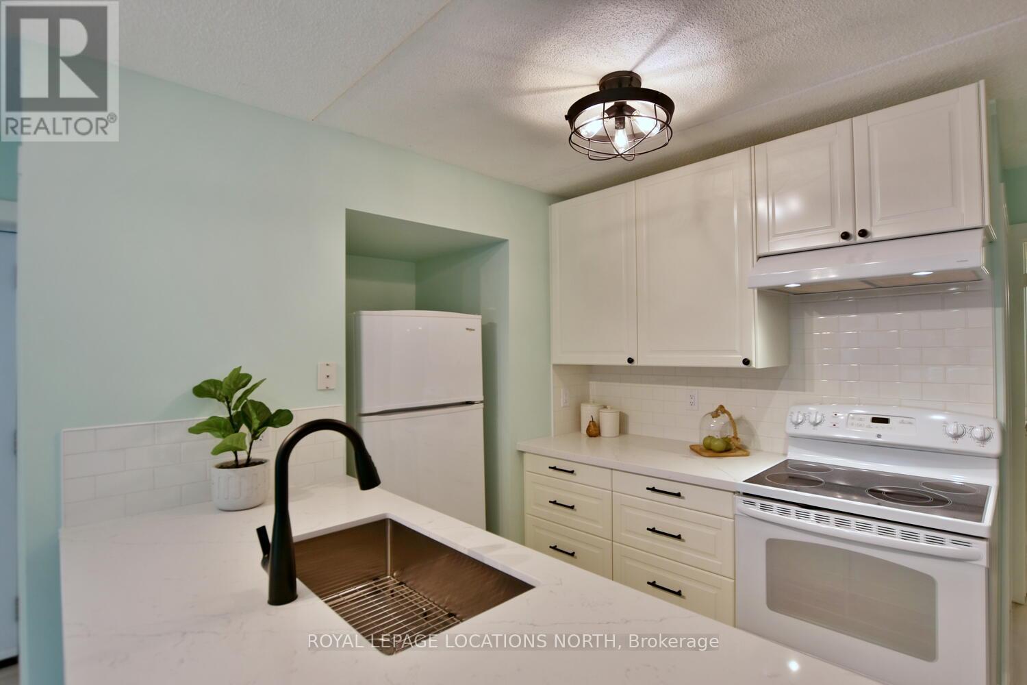#78 -21 DAWSON DR, #78