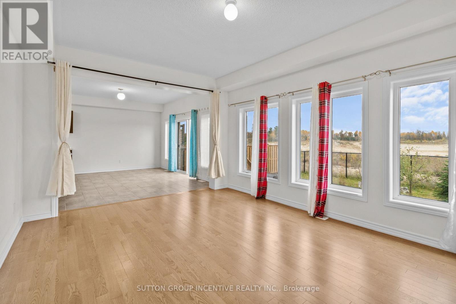 31 BIANCA CRES