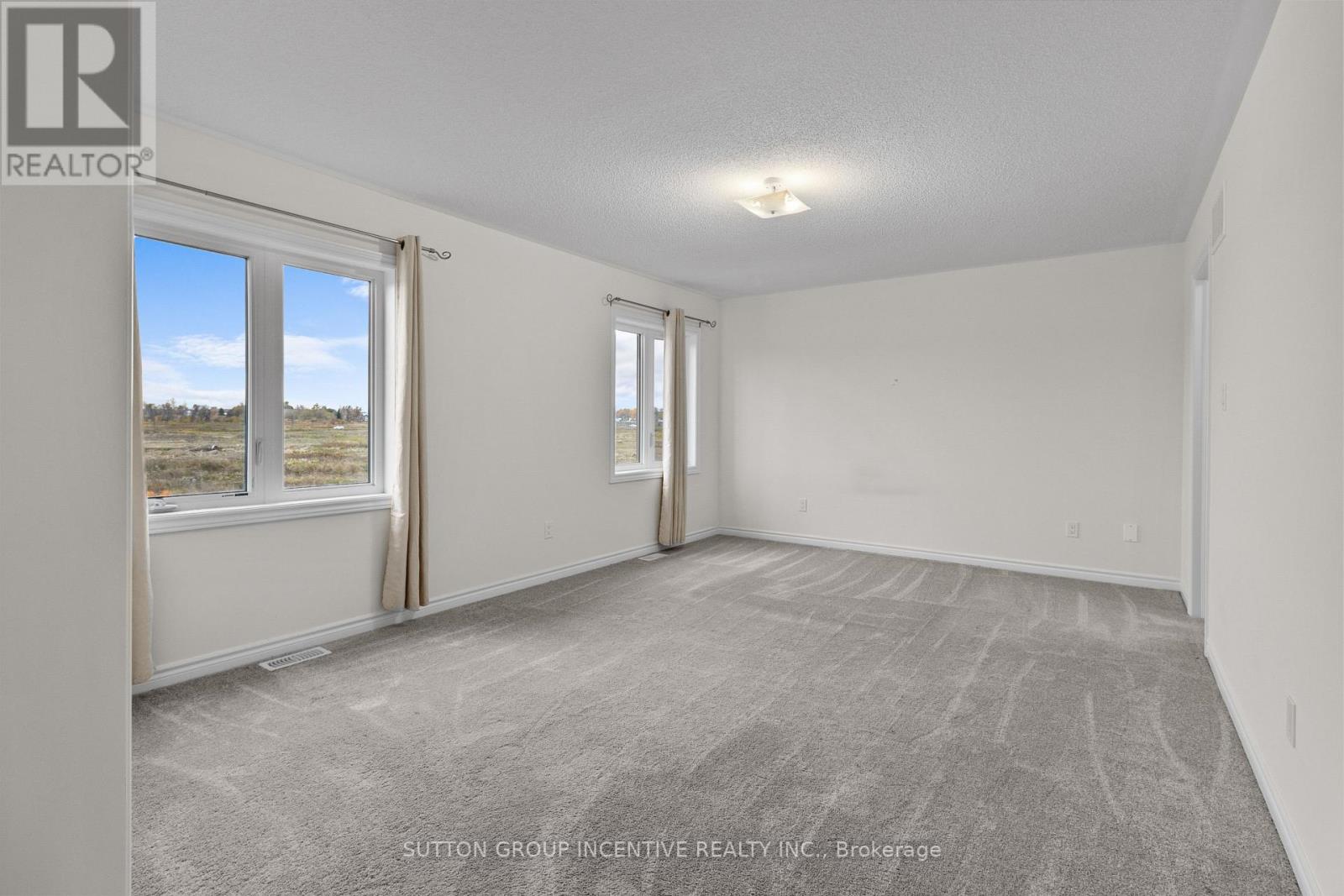 31 BIANCA CRES