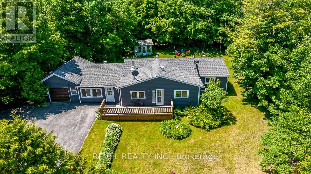 2440 CHAMPLAIN RD