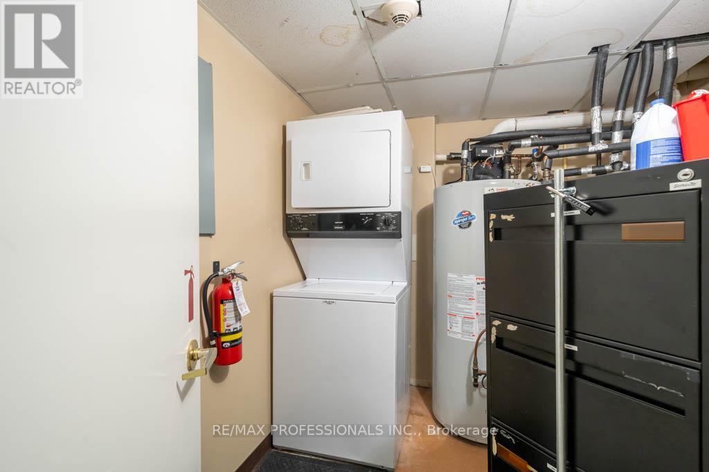 #2054/55 -90 HIGHLAND DR, #2054/55