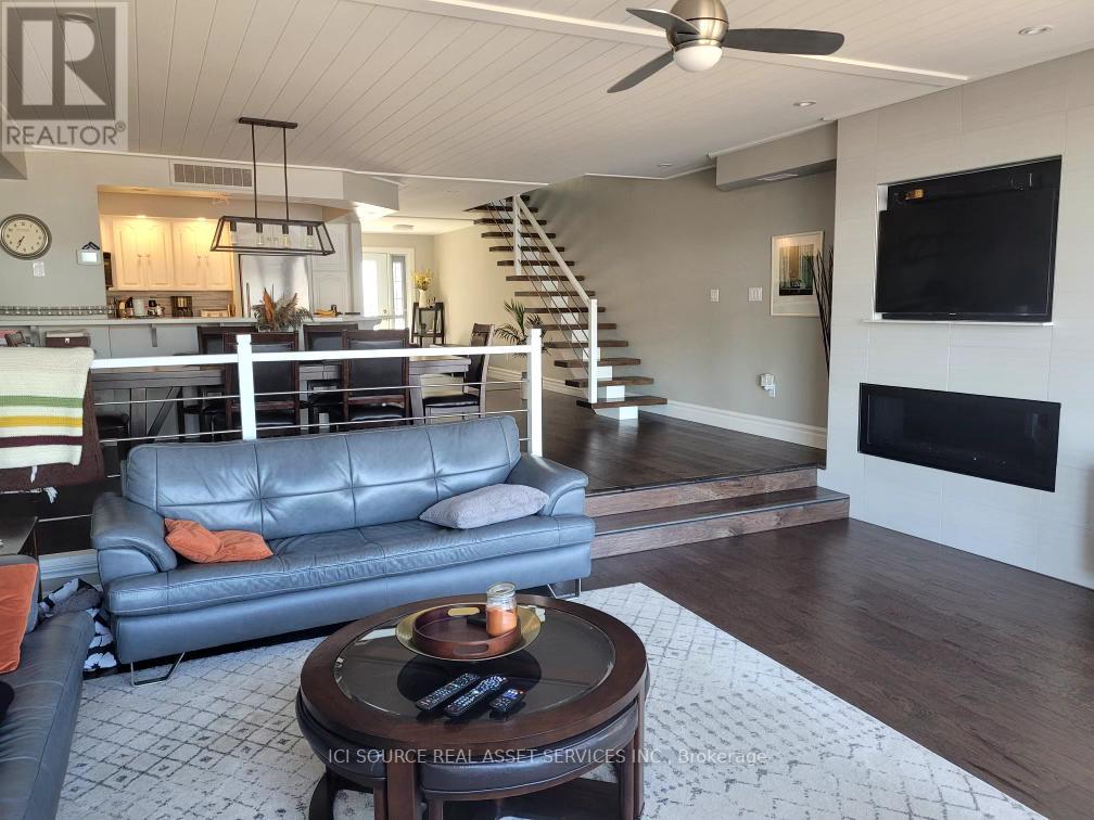 #12 -8 BECK BLVD, #12