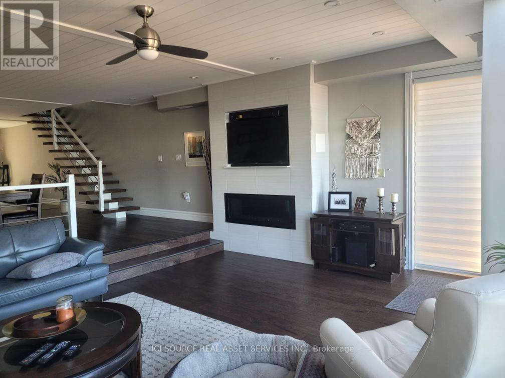 #12 -8 BECK BLVD, #12