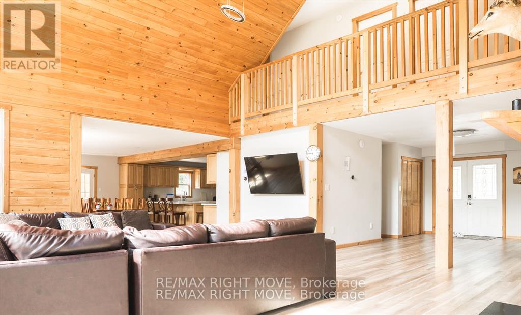 3087 GREEN RIVER DR
