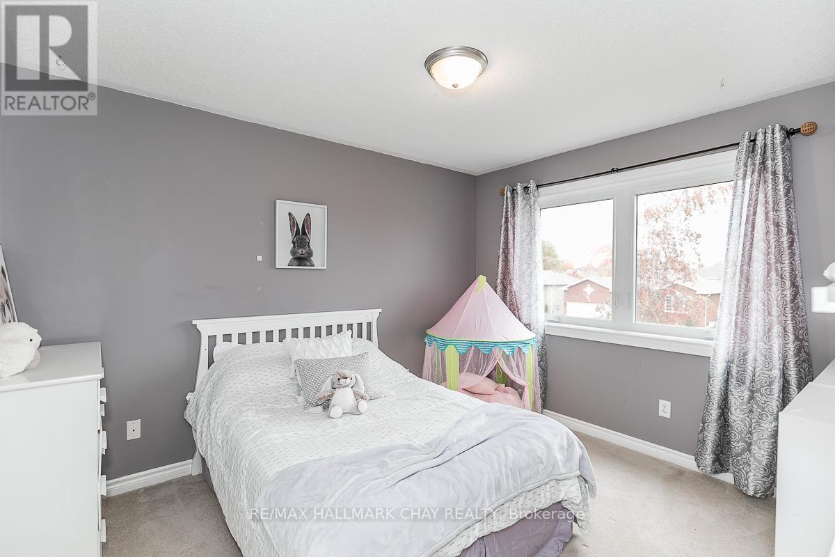 13 KNOX DR