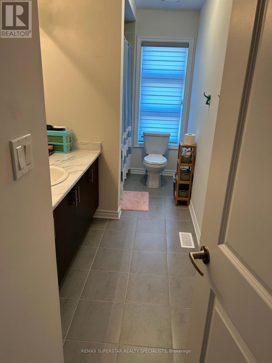 49 EBERHARDT DR