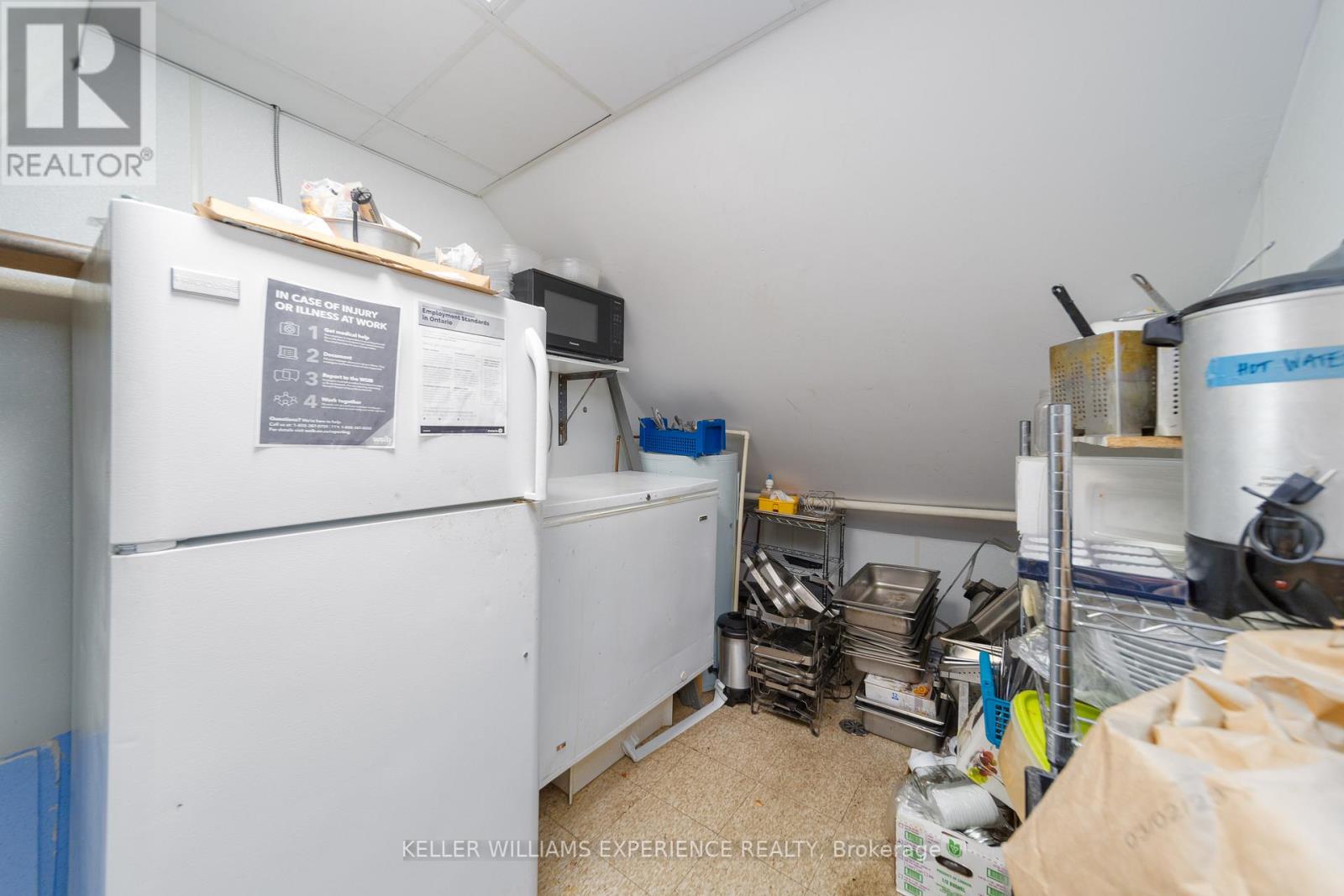 #1 -1246 MOSLEY ST, #1