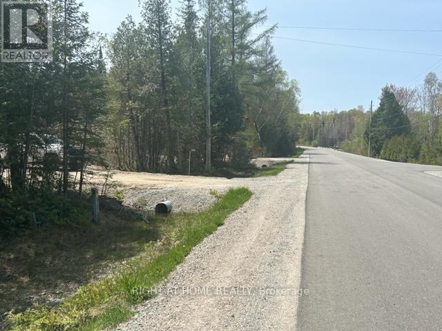 2244 CHAMPLAIN RD