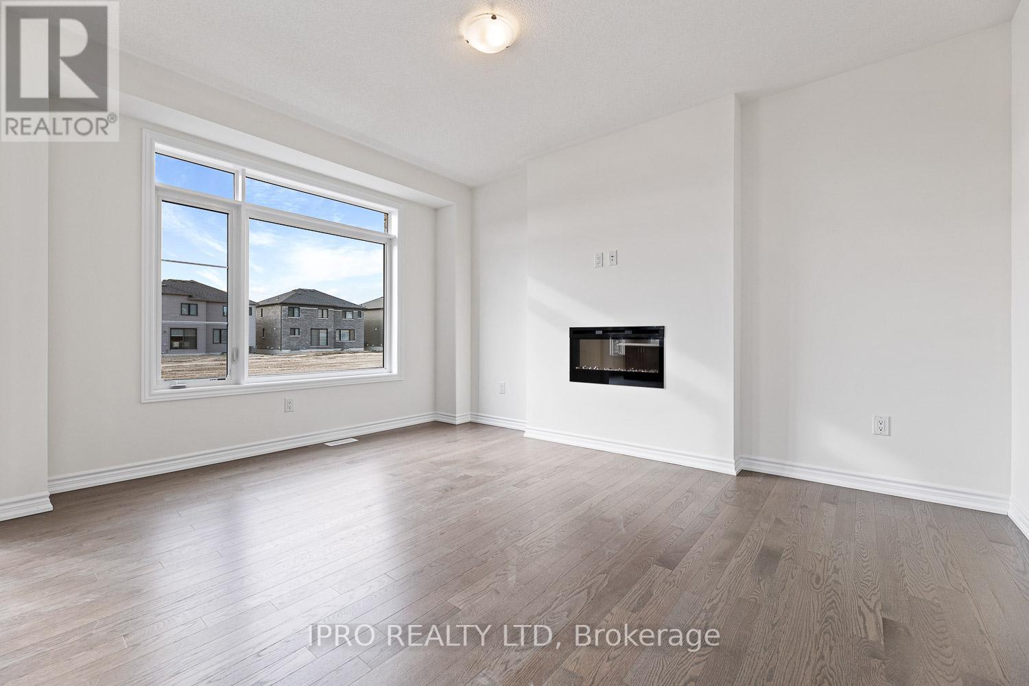 1 DEL RAY CRES