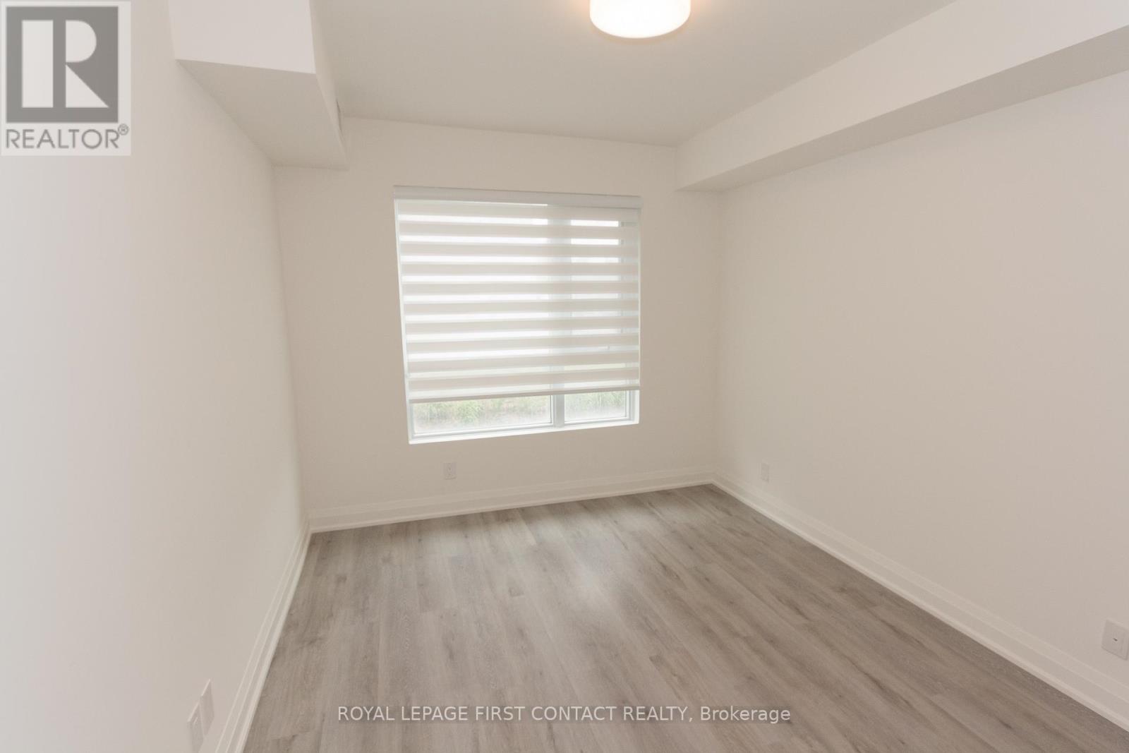 #208 -58 LAKESIDE TERR, #208