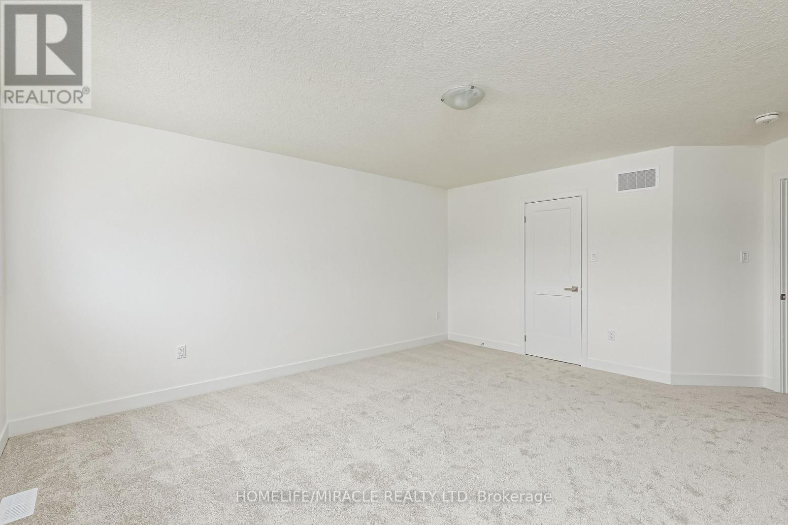 123 PLEWES DR
