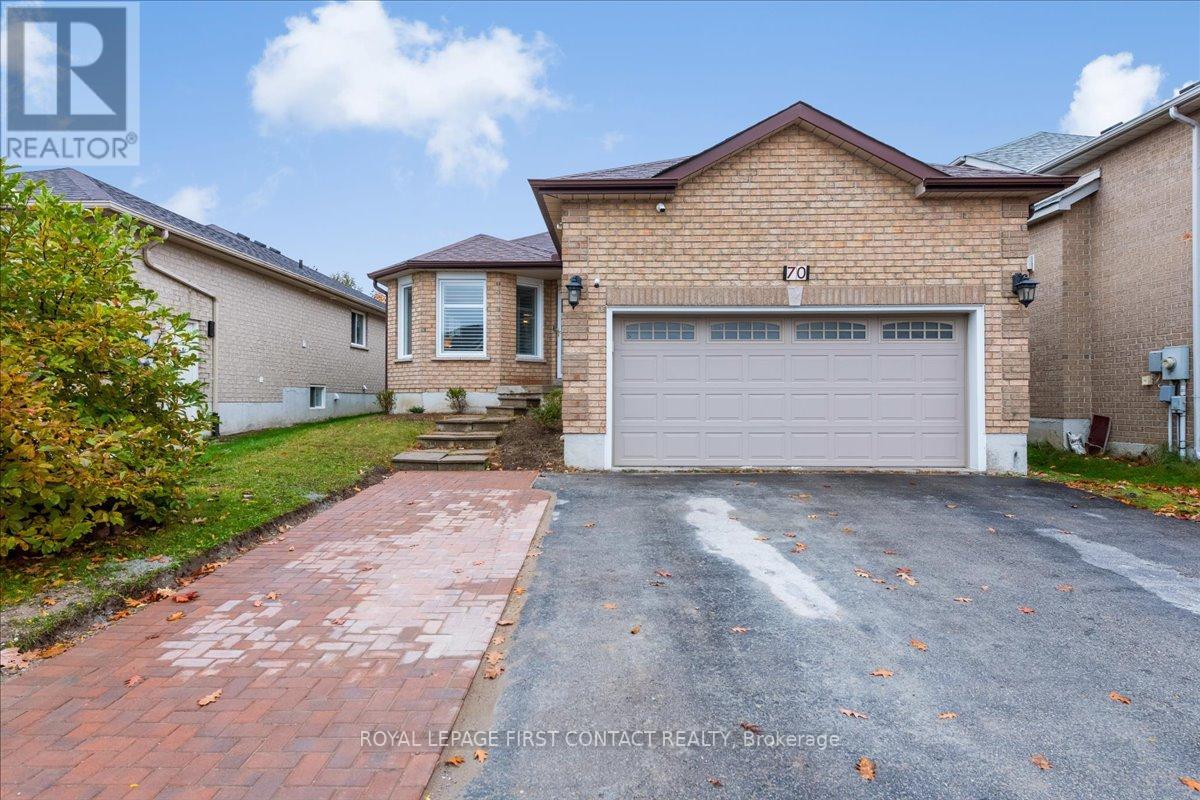 70 RED OAK DR