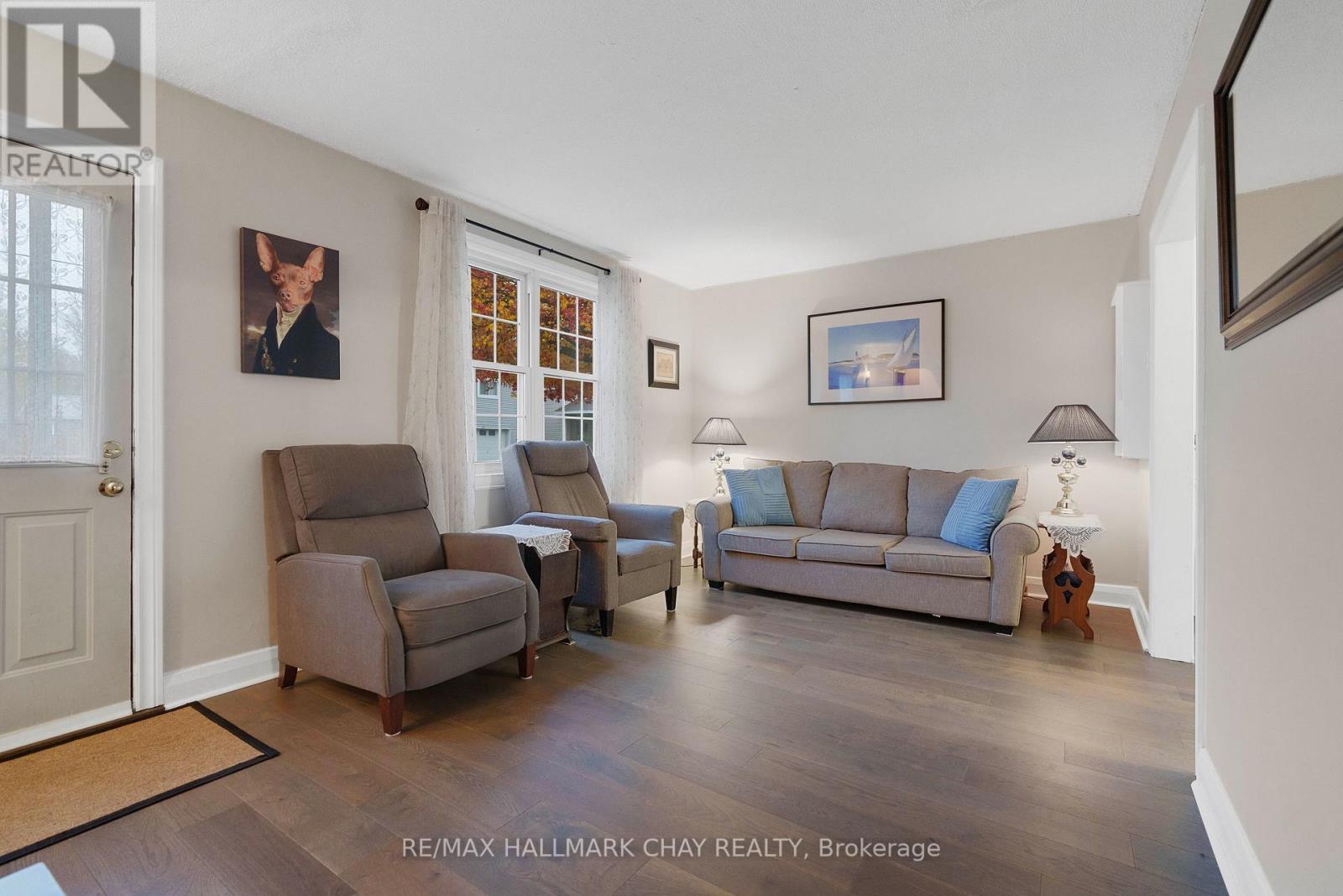 137 POWLEY ST