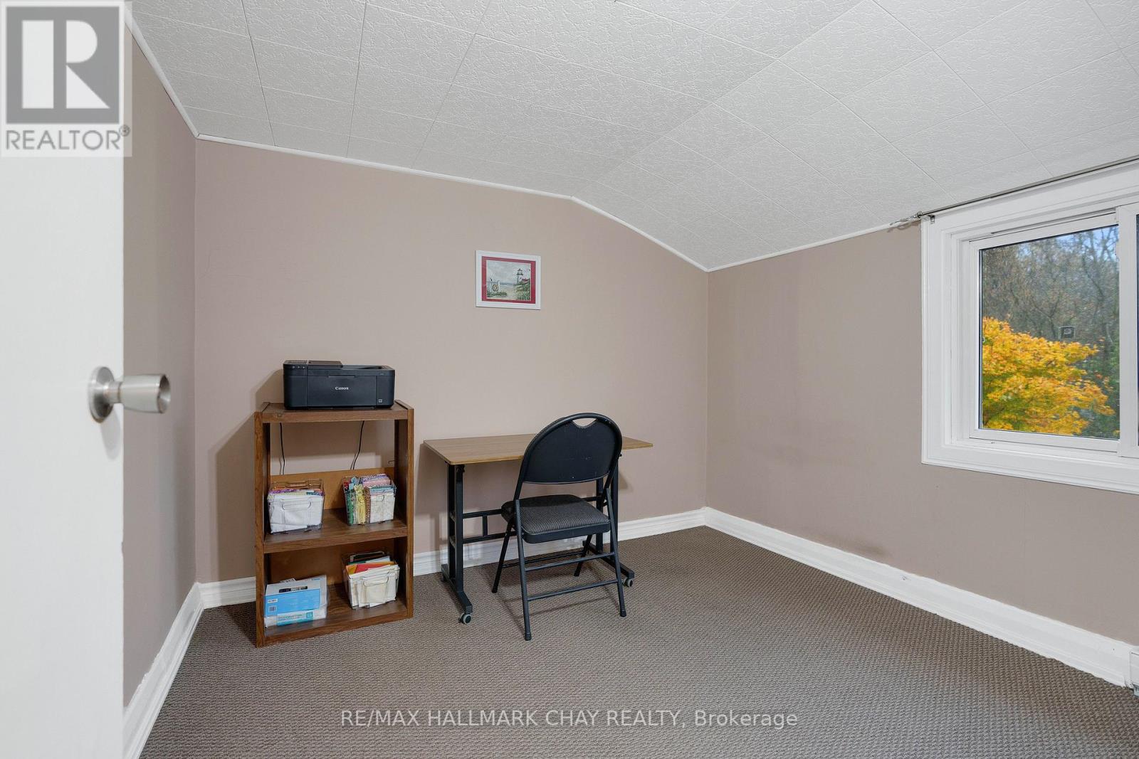 137 POWLEY ST