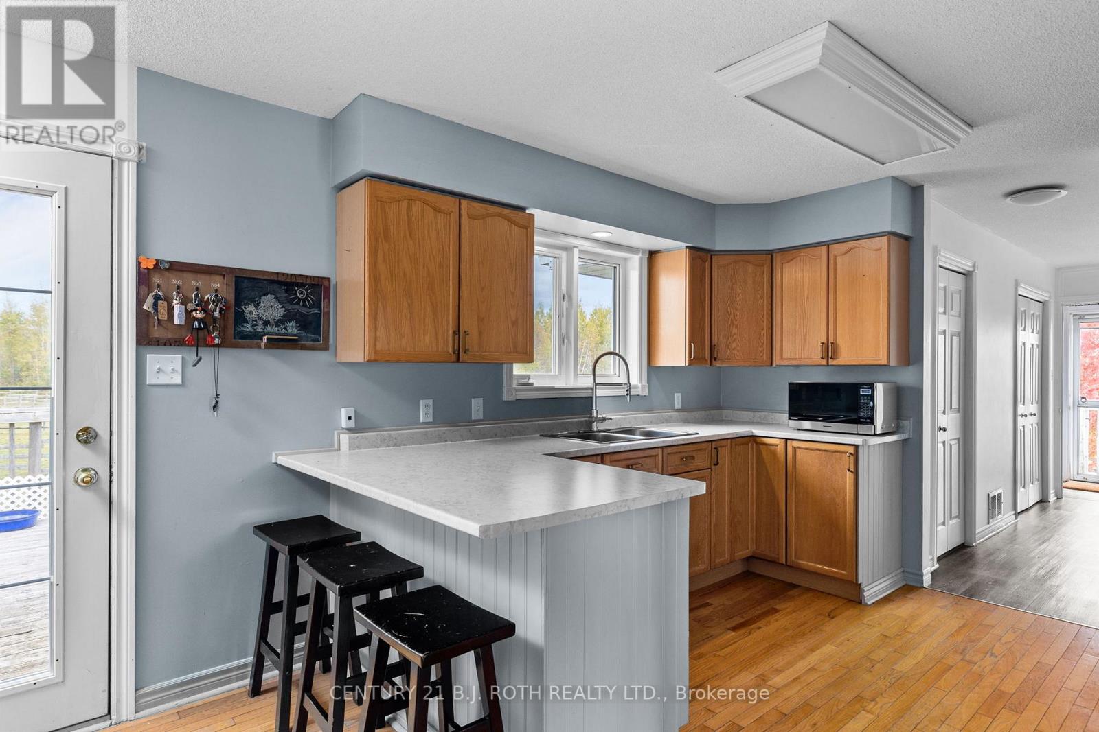 3247 BASELINE RD