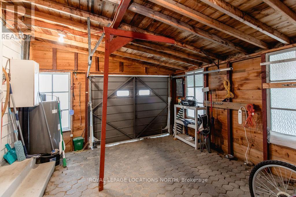 38 LAIDLAW ST