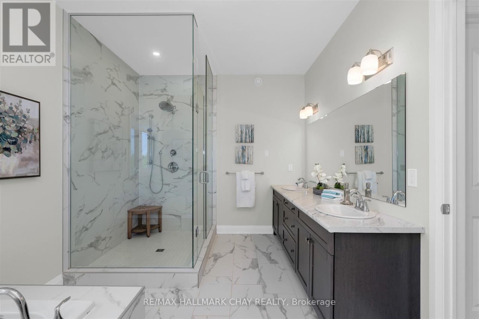 3 GELDERLAND CRES