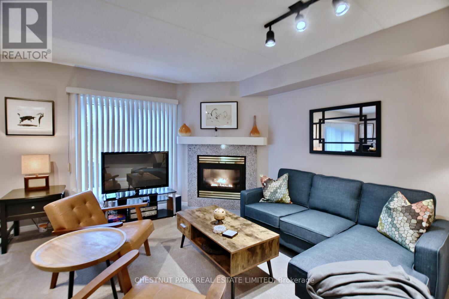 704 JOHNSTON PARK AVE