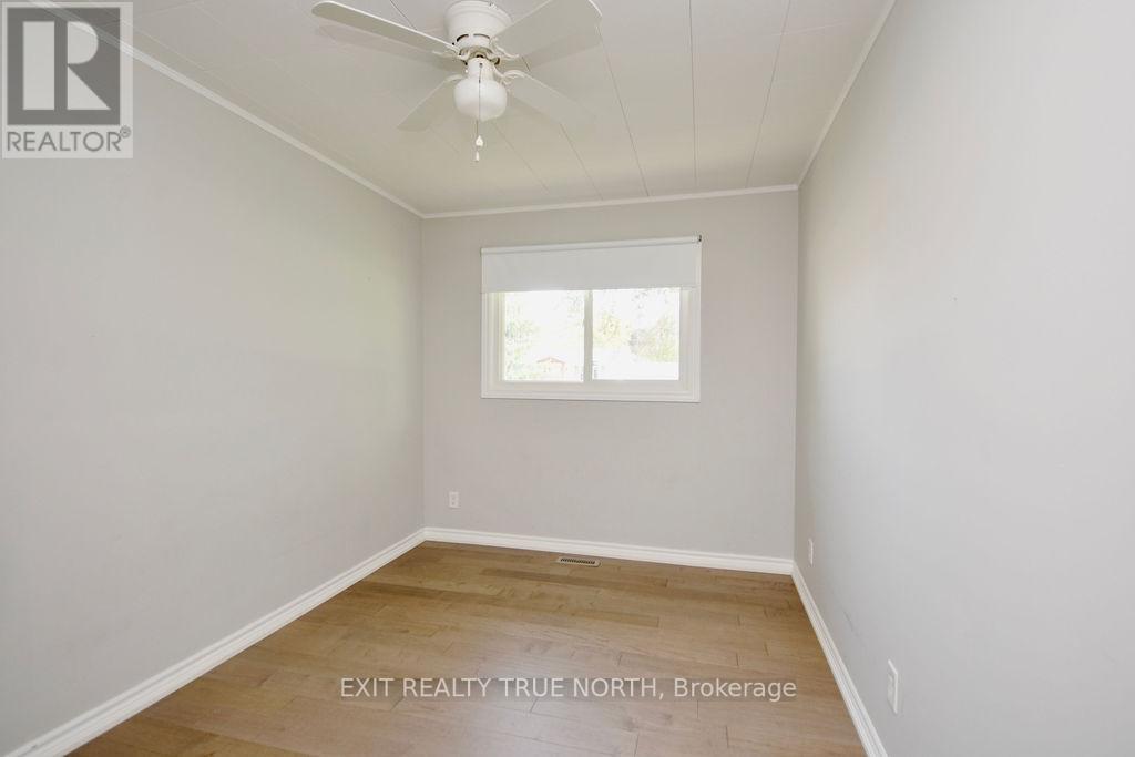 12 HURON ST