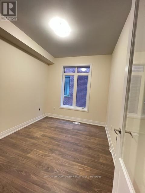 30 DAFFODIL RD