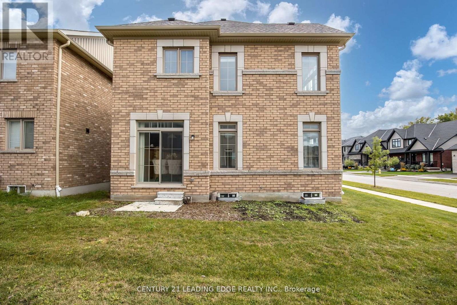 71 KIRBY AVE