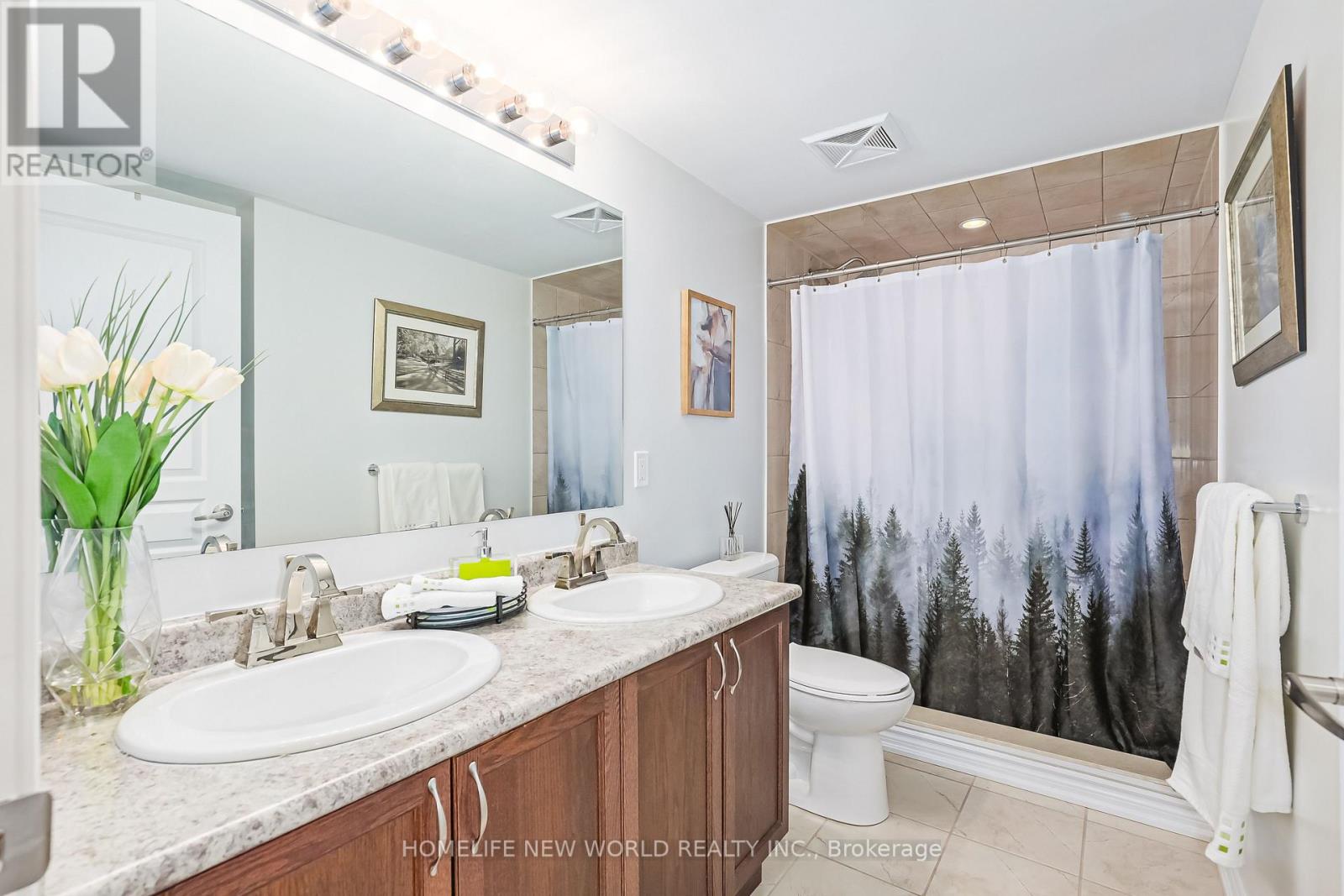 #101 -5 ANCHORAGE CRES, #101