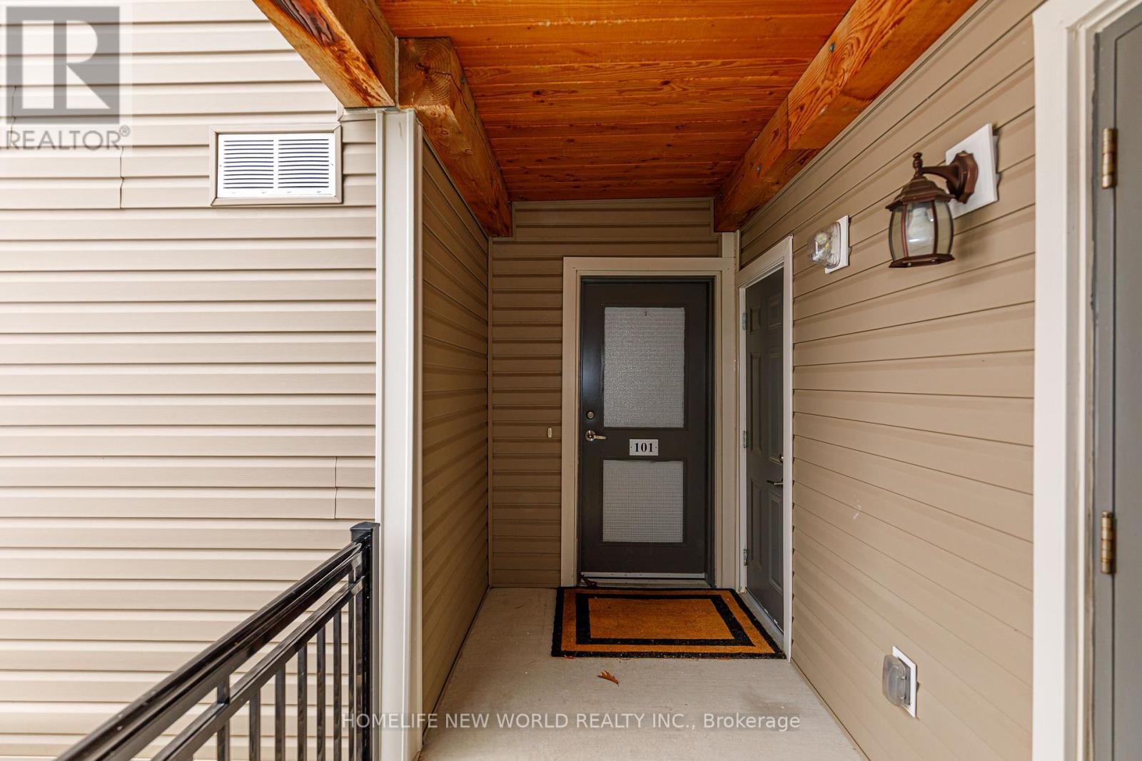 #101 -5 ANCHORAGE CRES, #101