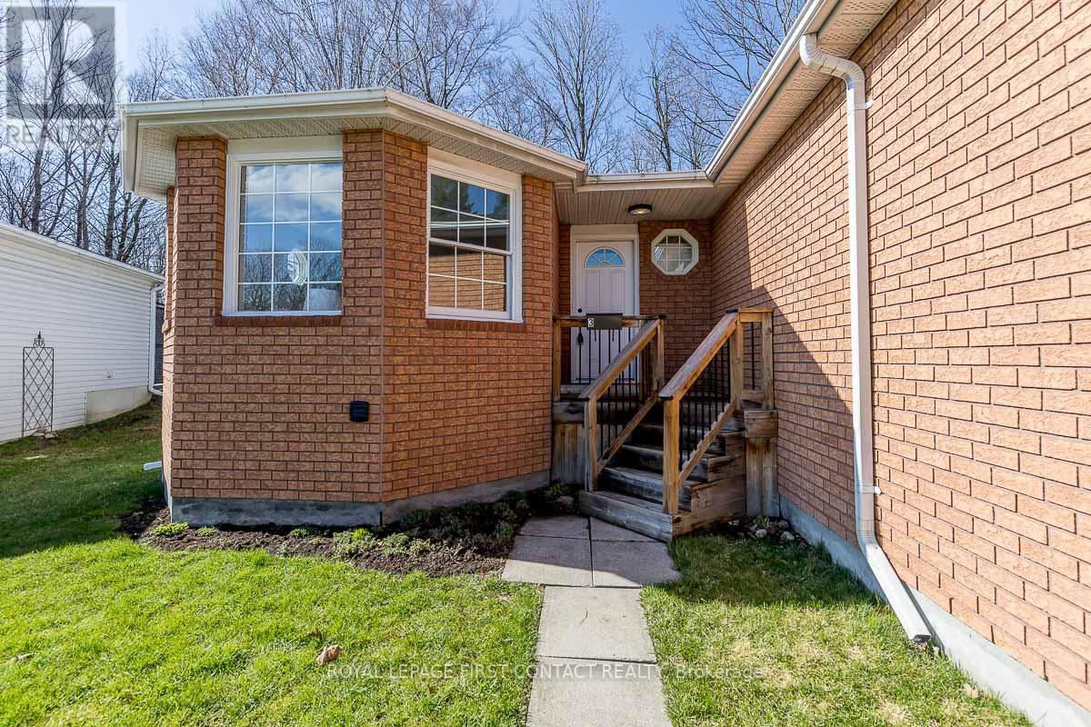 3 CHESTNUT CRT