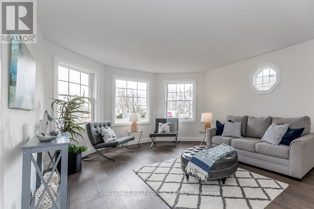 3 CHESTNUT CRT
