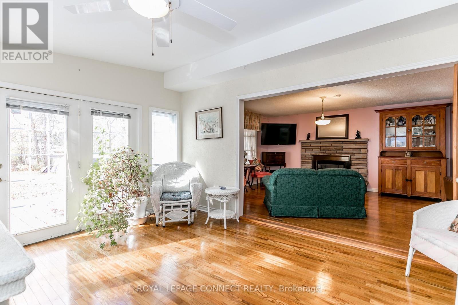 342 SEVENTH ST W