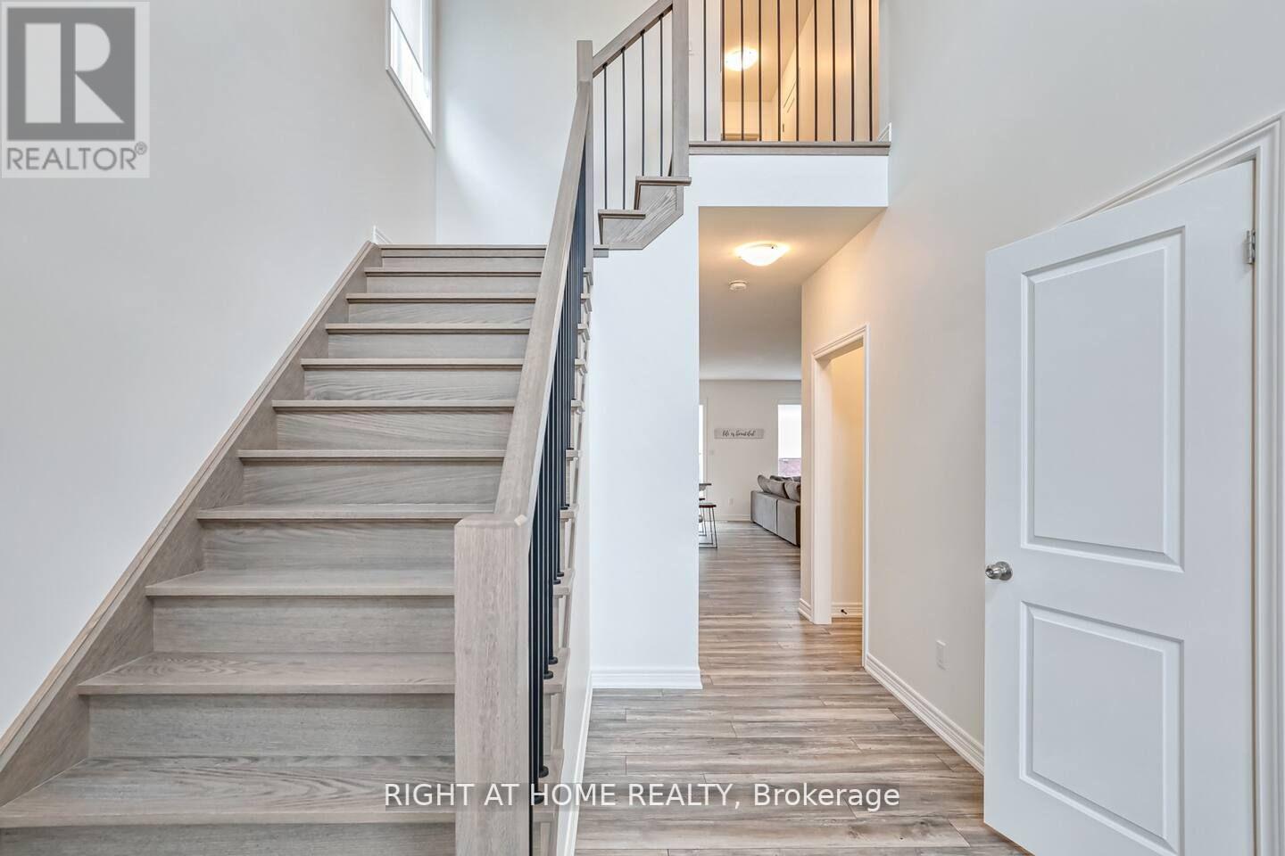 23 KERR ST