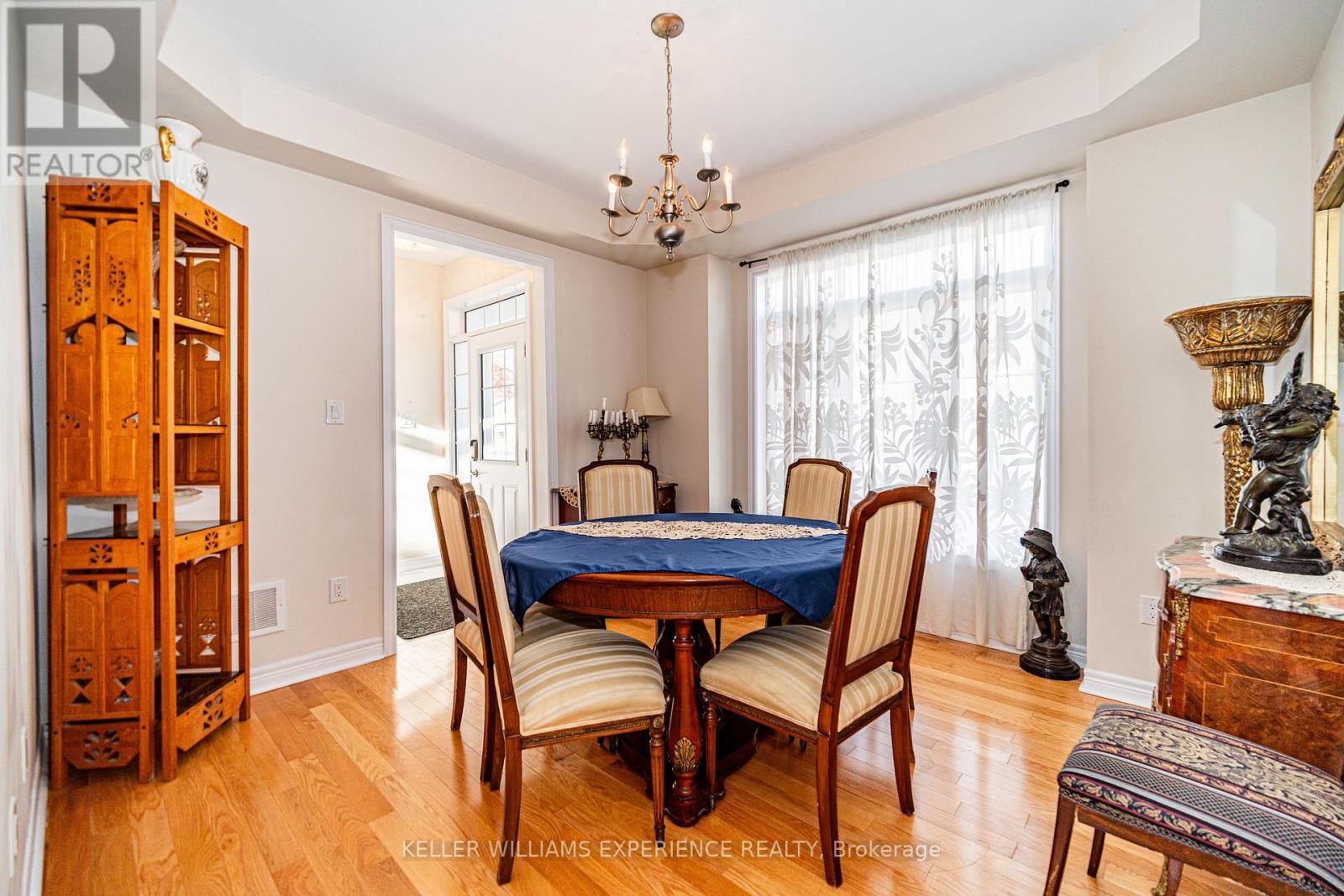 61 RIVERWALK PL