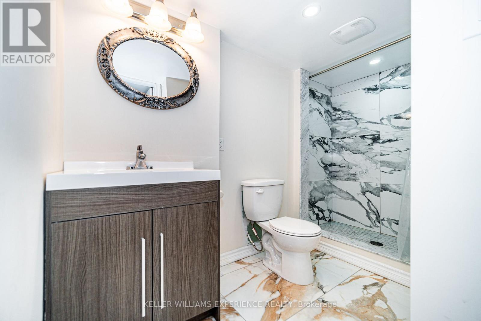 61 RIVERWALK PL