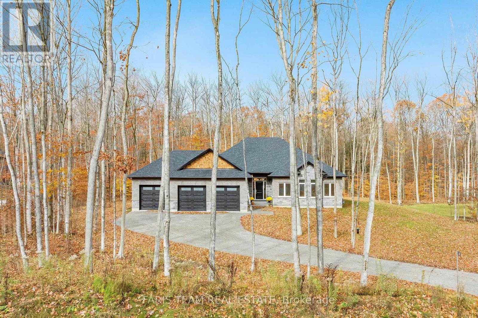 14 GLENN HOWARD CRT