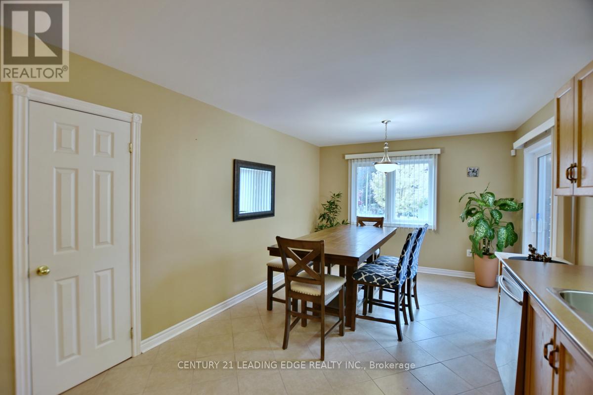 72 FOREST AVE
