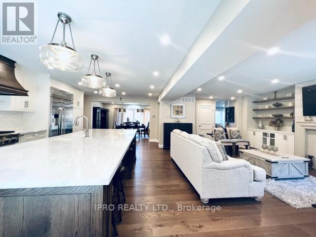 6 EDGECOMBE TERR