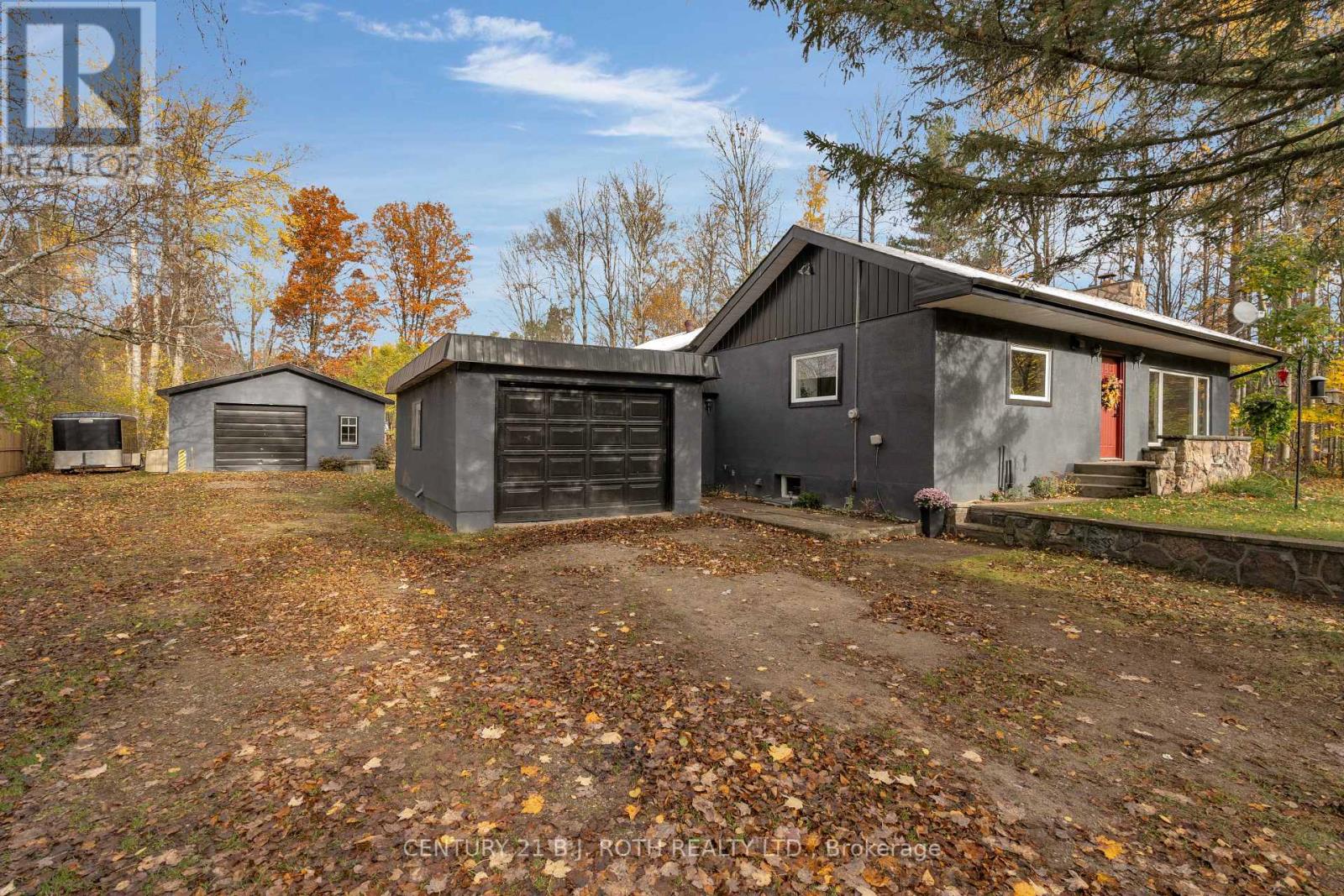 4 CONCESSION RD 13  W