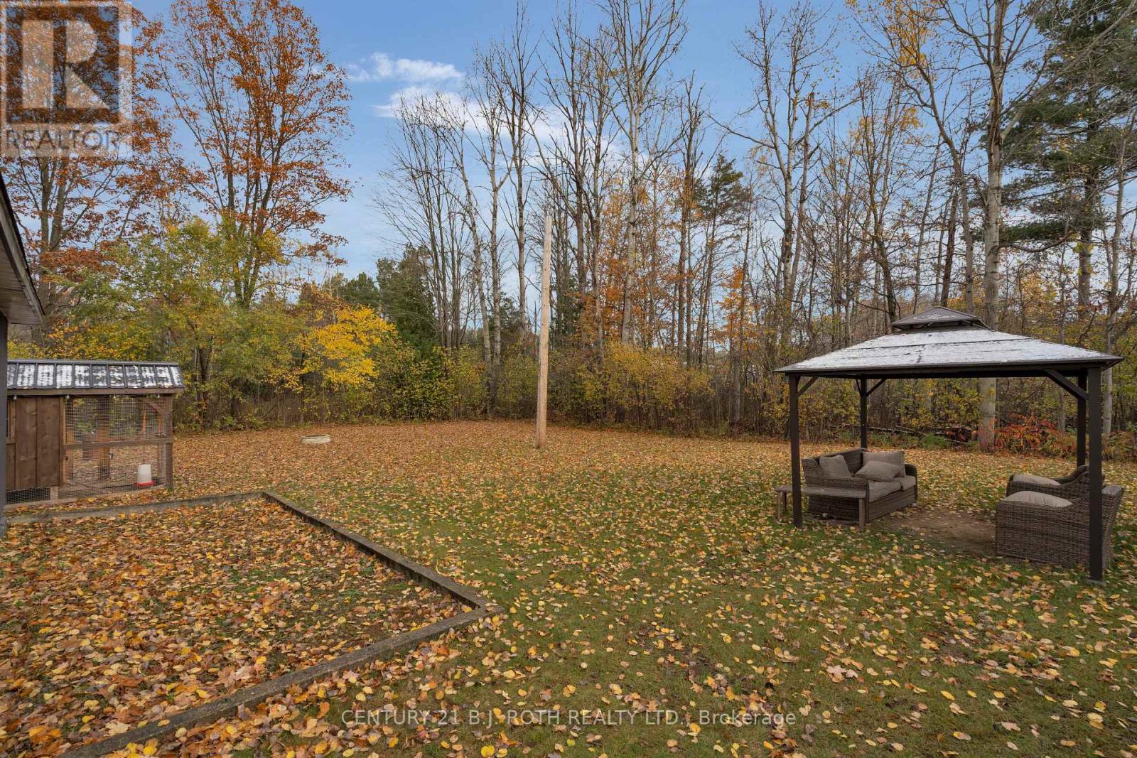 4 CONCESSION RD 13  W