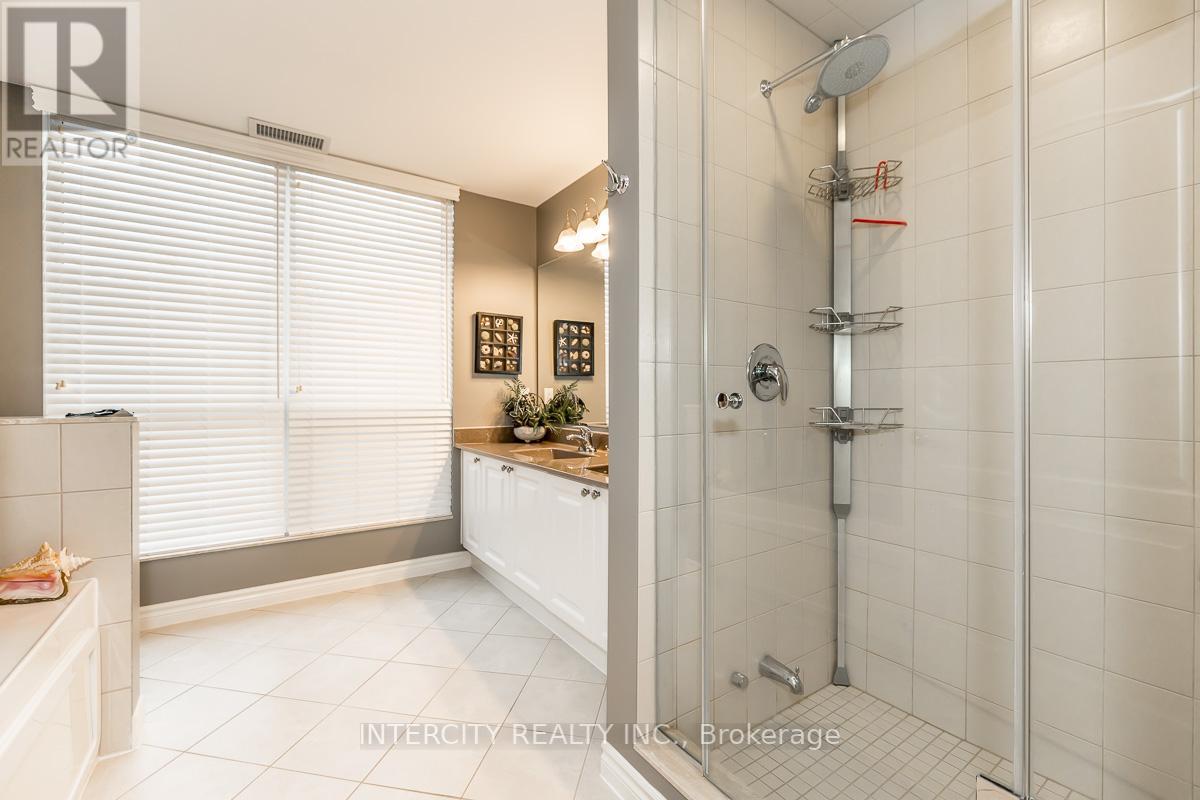 #301 -699 ABERDEEN BLVD, #301