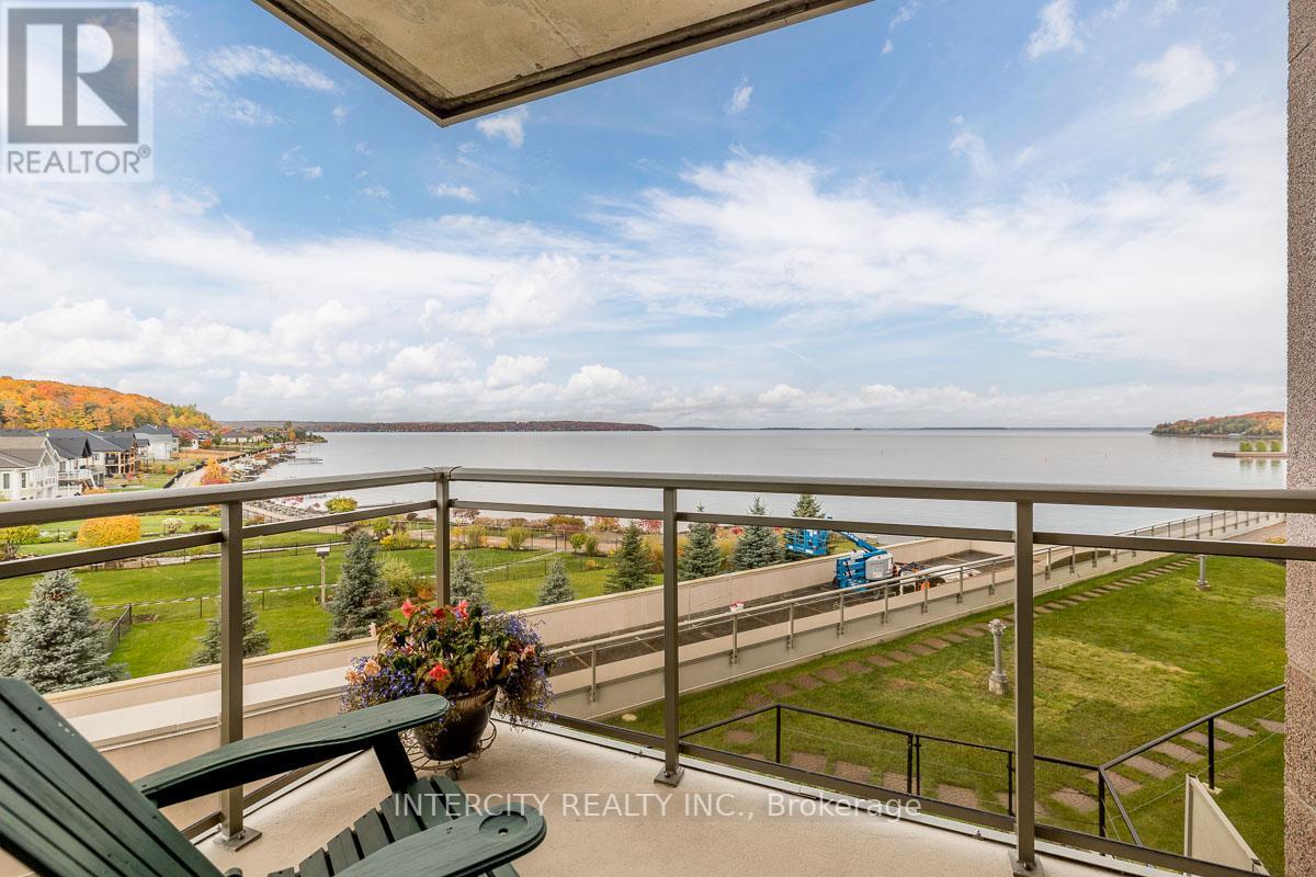 #301 -699 ABERDEEN BLVD, #301