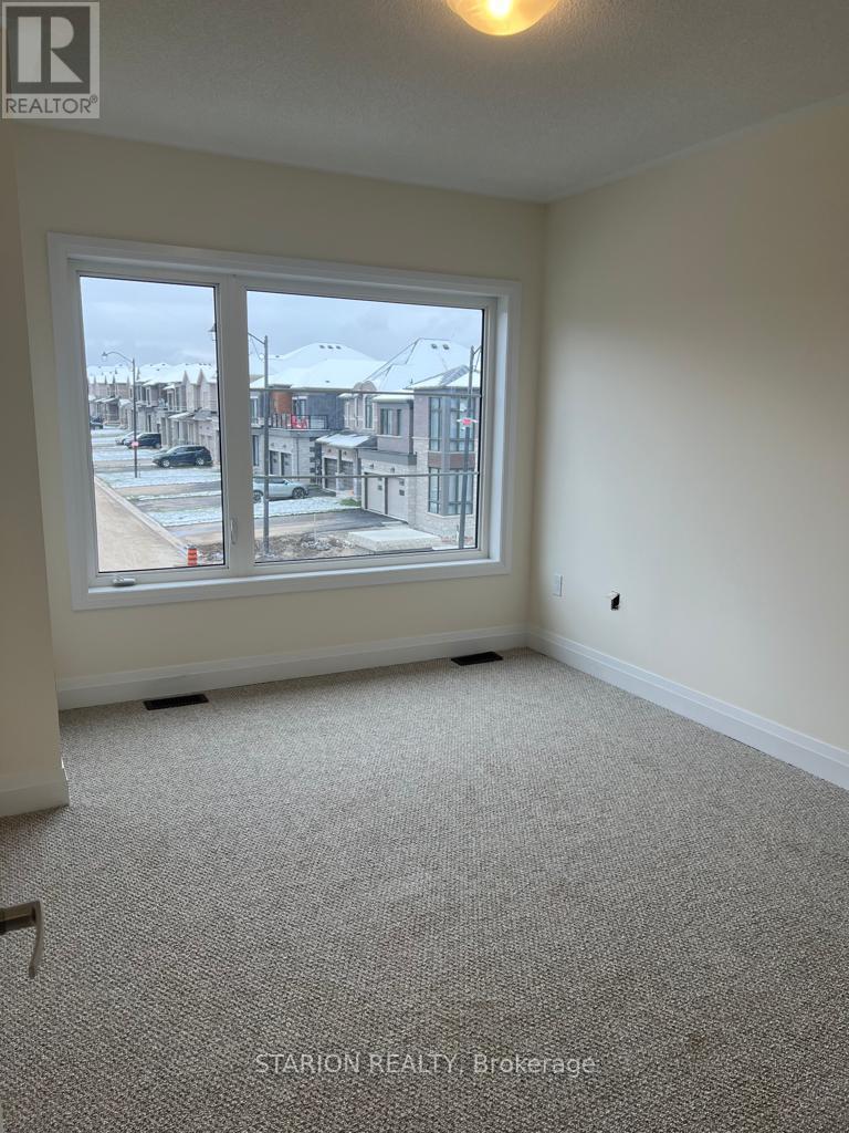 44 DAISY ST