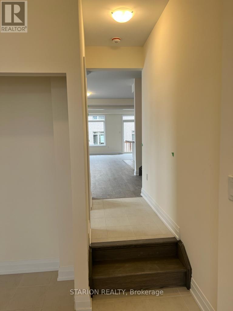 44 DAISY ST