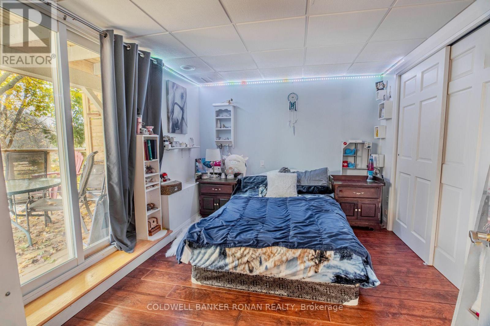 43 LANKIN BLVD